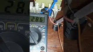 !!! Конденсатор и металл !!!  #электроника#программирование#arduino