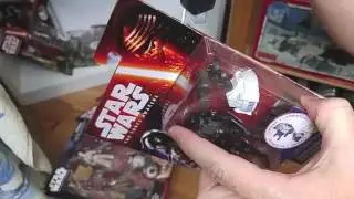 Displaying The Force Awakens Figures part 1