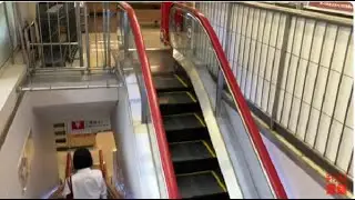 【東芝】1X エスカレーター　西友高円寺店 1X escalator Seiyu Koenji supermarket Tokyo Japan