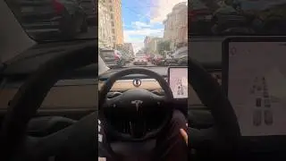 Tesla FSD vs Waymo: Autonomous Showdown in Historic Nob Hill SF