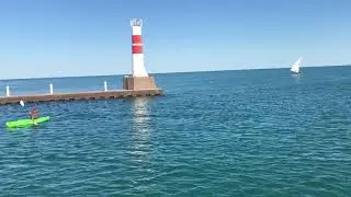 Гонки на парусных яхтах в Чикаго на озере Мичиган / Sailing boat racing in Chicago Michigan