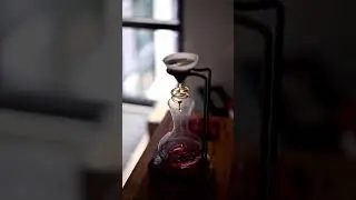 Chemistry experiment ☕️ 🎥 depresso5drago on IG #coffee #pourover #caffeine #aesthetic #v60