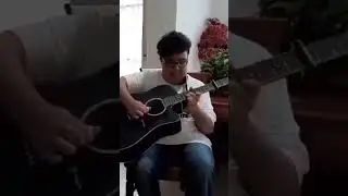 Suonando la bachata di @AnthonySantos - Ay Querida #bachatarequinto #requintodebachata #guitarra