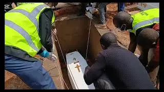 Mbega ukuntu byari bibabaje ubwo  basezeraga bwanyuma kuri bantu bishwe n'inkuba Ijarama