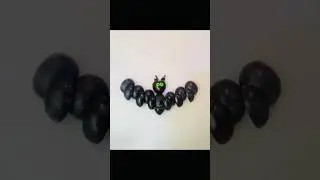 Make a simple Halloween Decoration with Black Grapes / Easy Food Art #shorts #art #craft #halloween