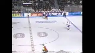 John LeClair hit Eric Lindros Nov. 14/1992