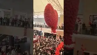 hujan balon...