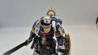 Skeleton banging shield meme but with a space marine