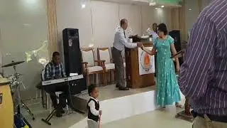Fuego a bajado del cielo. Adoradora Daniela Gómez Laureano.