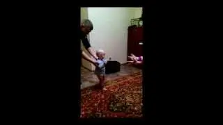 20131228 183611 Журавский Виктор первые шаги