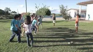 Brincadeiras Regionais do Centro-Oeste | Regras e diversão para crianças