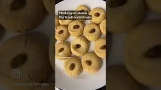 Lebanese short bread biscuits Ghraybe  #sweets #desserts #dessertlovers #lebanese