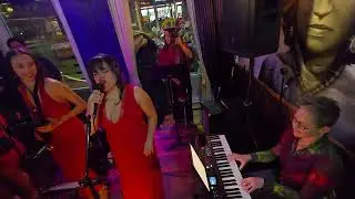 The Beautiful girls of Kristalis y Las Nenas del Swing: featuring singer Magaly Nunez