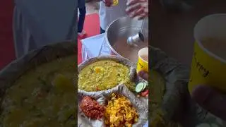 ISKCON SPECIAL KHICHADI 😋 #food #iskcon #love #travel