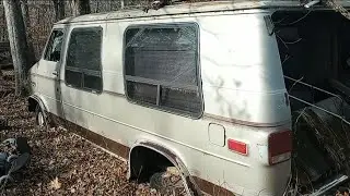 Tour of #chevrolet #chevy #van #vanlife #mechanic #part #parts #diy #mahansautosalvage 