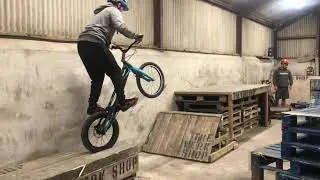 Shaun Goddard - Werk shop