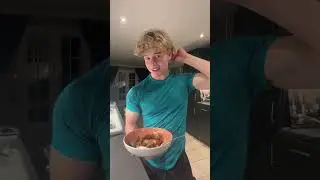 Гарри Филлипс, 1 декабря 2025 года, прямая трансляция в TikTok.