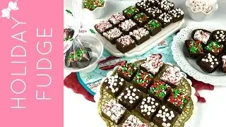 Easy Microwave Christmas Fudge // Lindsay Ann Bakes