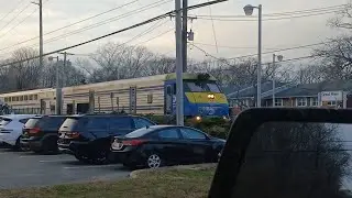 Amazing Unrestricted K5LA Horn - LIRR 411 EMD DE30AC Leading Double Decker Trains Compilation