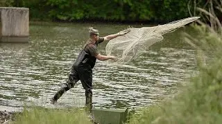 Traditional fishing and aquaculture: competitive business in harmony with nature