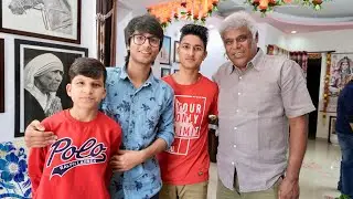 Hamare Ghar Aaye Bollywood Actor 😍