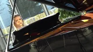 Contemporary piano music -  Juan Mar&iacute;a Solare - Between the years