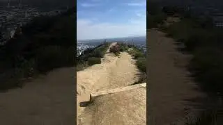 Hiking Hollywood Hills : Runyon Canyon