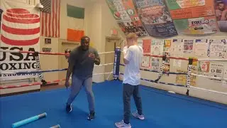 Defense drill for boxing #boxing #boxingtalk #boxingtraining #boxingdefense