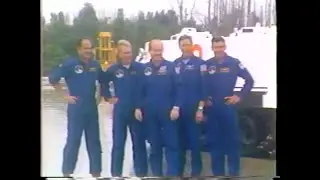 STS-26 Crew M113 Training and Shuttle Training Aircraft, September 6, 1988
