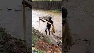 amazing Village boy new net fishing tamil [DGL meenavan] fish hunting methods in DGL meenavan