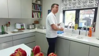 How to clean a resin floor!