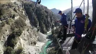 Shotover Canyon Swing - Unique Jump Styles
