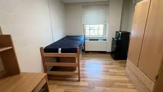 Kitchin 10-Person Semi-Suite