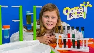 Ooze Lab Little Engineers Chemistry lab Science Set with the Assistant