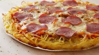 Spaghetti Pizza mit Salami (Rezept) || Spaghetti Pizza with Pepperoni (Recipe) [ENG SUBS]