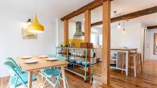 Warm and Inviting, Central location by urbanhosting | Langre, Spain | Hotel Review 🏩