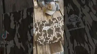 NEW MOSSY OAK BOTTOMLAND HEY DUDES !!!!🤯🤯#heydude #dudeshorts #fashion #mensfashion#camo#mossyoak