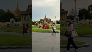 Phnom Penh Royal Palace #travel #cambodia