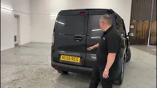 NU25REG Transit Courier