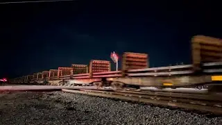 CSX 5323 Leads CSX W021-22 NB Loaded Welded Rail Train Florence SC 