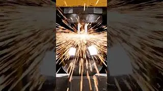 &ldquo;Extreme Slow-Mo: Metal Ball Destroyed by Hydraulic Press 🔵⚡&rdquo; #trending #explorepage