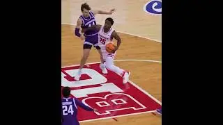 Игрок недели Big Ten Джон Блэквелл в последних трех играх набирал в среднем 28,7 очка за игру.