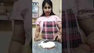 @Connect with Pooja #homebaker#pineapplecake 