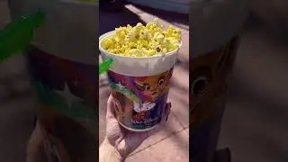 🍿 Refillable Popcorn Bucket 🍿 #vegandisney #vegan #disneyworld #disneytips