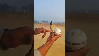 off spinner bowling #cricket🏏🏏 #shorts fats bowling tennis grip youtube #shorts