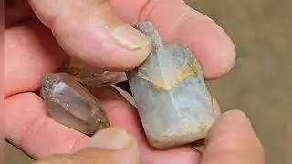 First time using oxalic acid to clean rock #crystals #rockhounding #minerals #oxalicacid #rock #diy