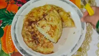 Spanish omlette with easy steps #recipe European food cooking 🔪🍳 #omlette #viral #foodcritique 