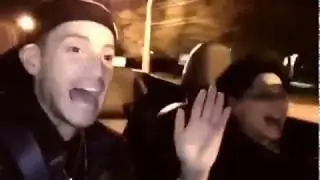 Ariana Grande's brother Frankie and mother Joan belting out to 'Dangerous Woman'