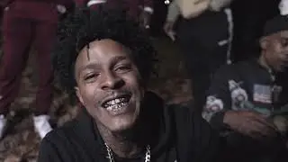 Que -