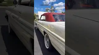 Кабриолет 1961 года с тремя карбюраторами Pontiac Catalina